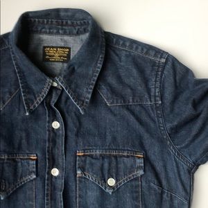 Jean Shop of New York button up shirt point collar